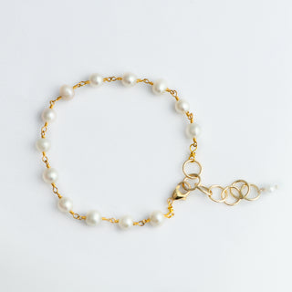 Freshwater Pearl Bracelet To Roam With Love